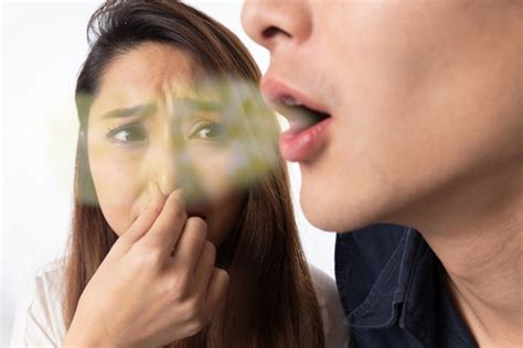 dating someone with halitosis